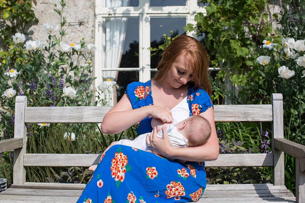 Breastfeeding rate declines in England as advice goes unheeded
