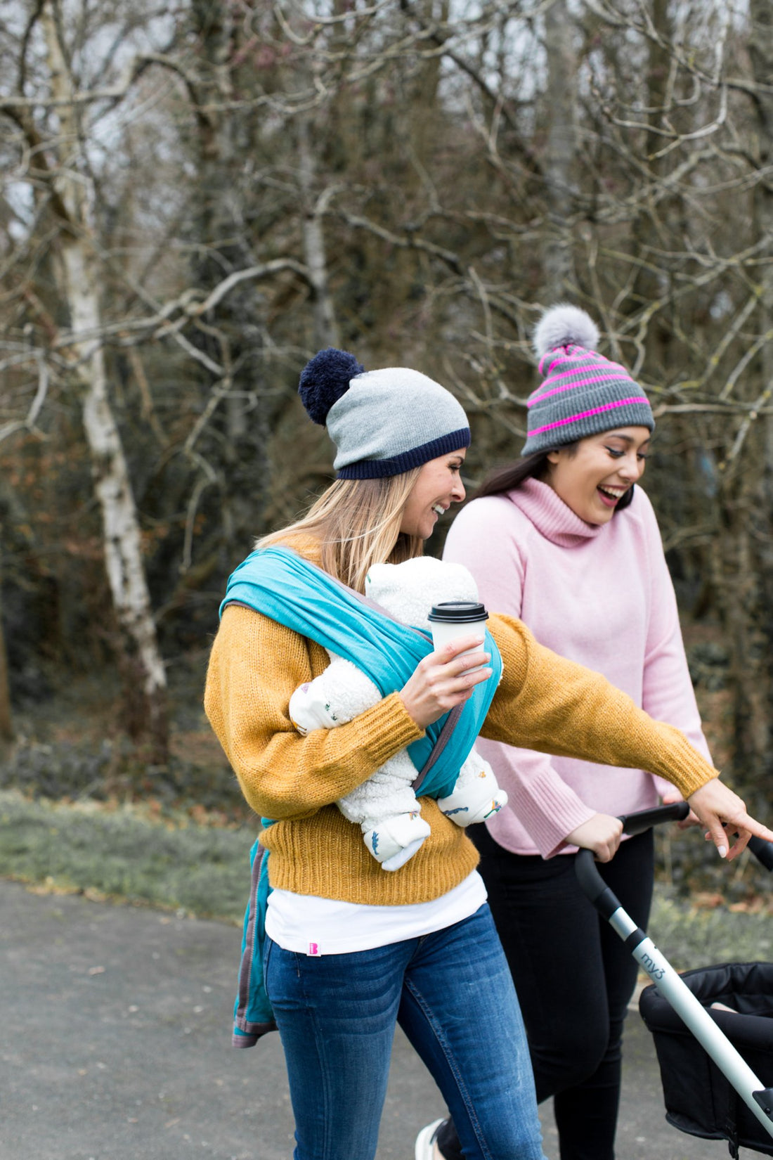Bshirt Breastfeeding Fashion Edit: A Winter's Walk in the Park
